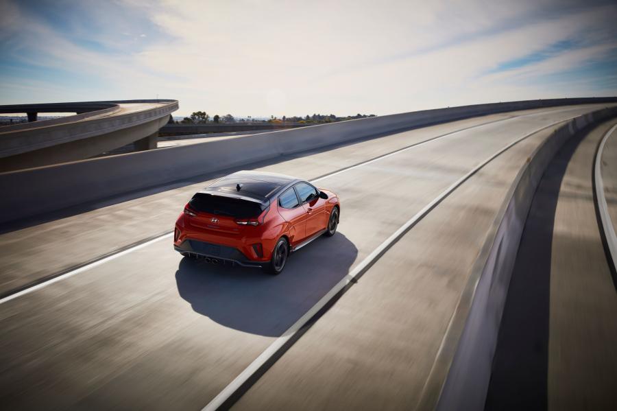  Hyundai Veloster Turbo 2018 года  (NA) (фото 51 из 61)
